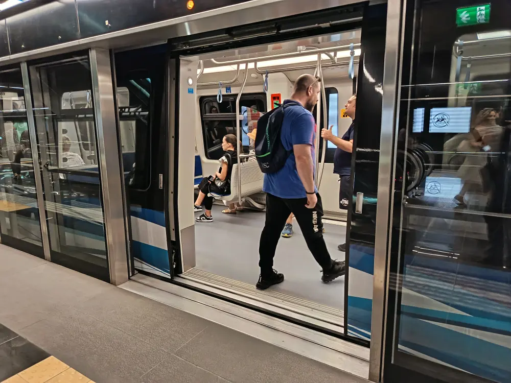 Metrojuna Thessalonikissa